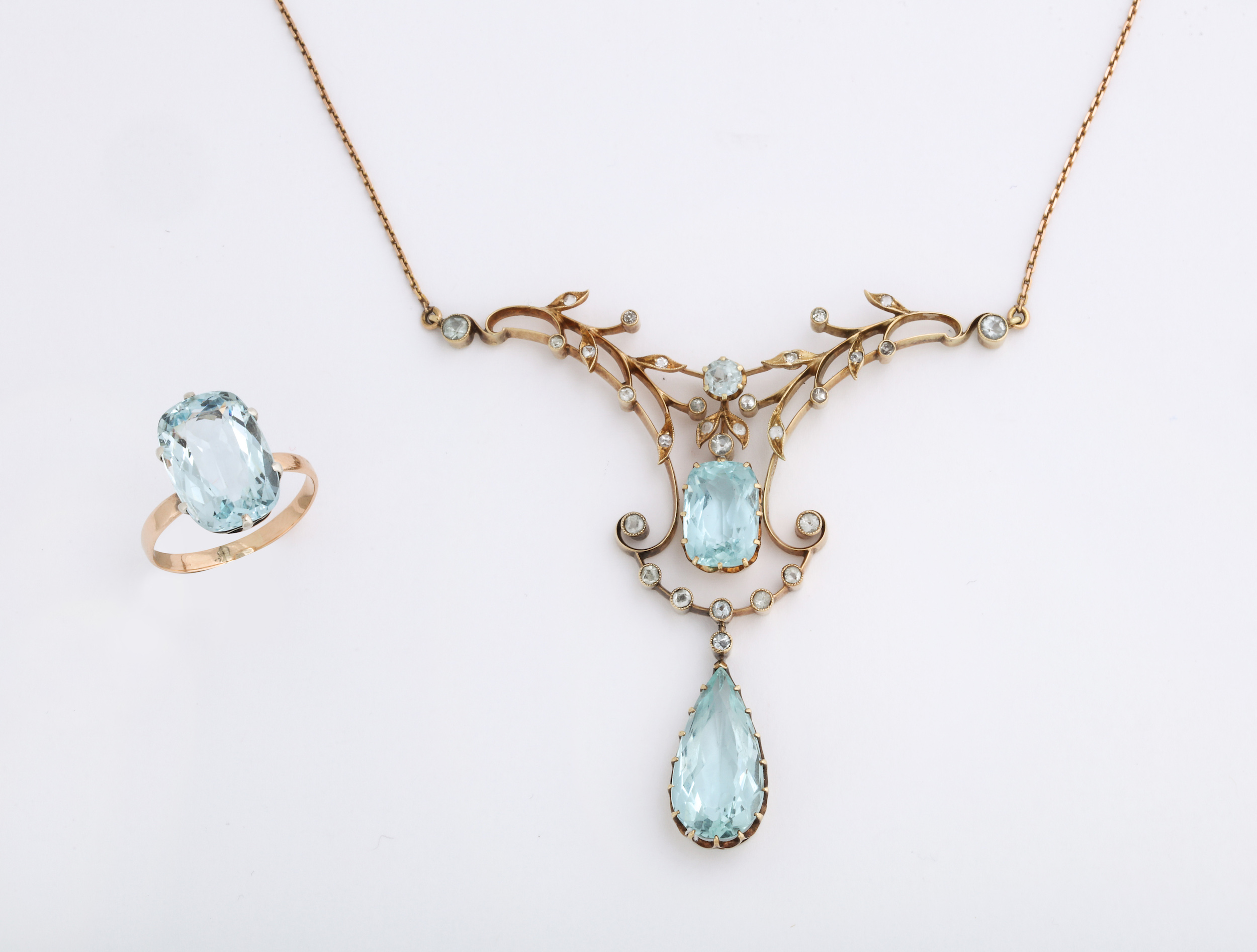 10K White Gold Heart March Birthstone Aquamarine (LCAQ) Pendant Necklace & Earring  Set