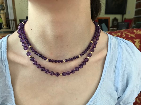 Vintage carved amethyst beaded necklace, graduated, 1970's